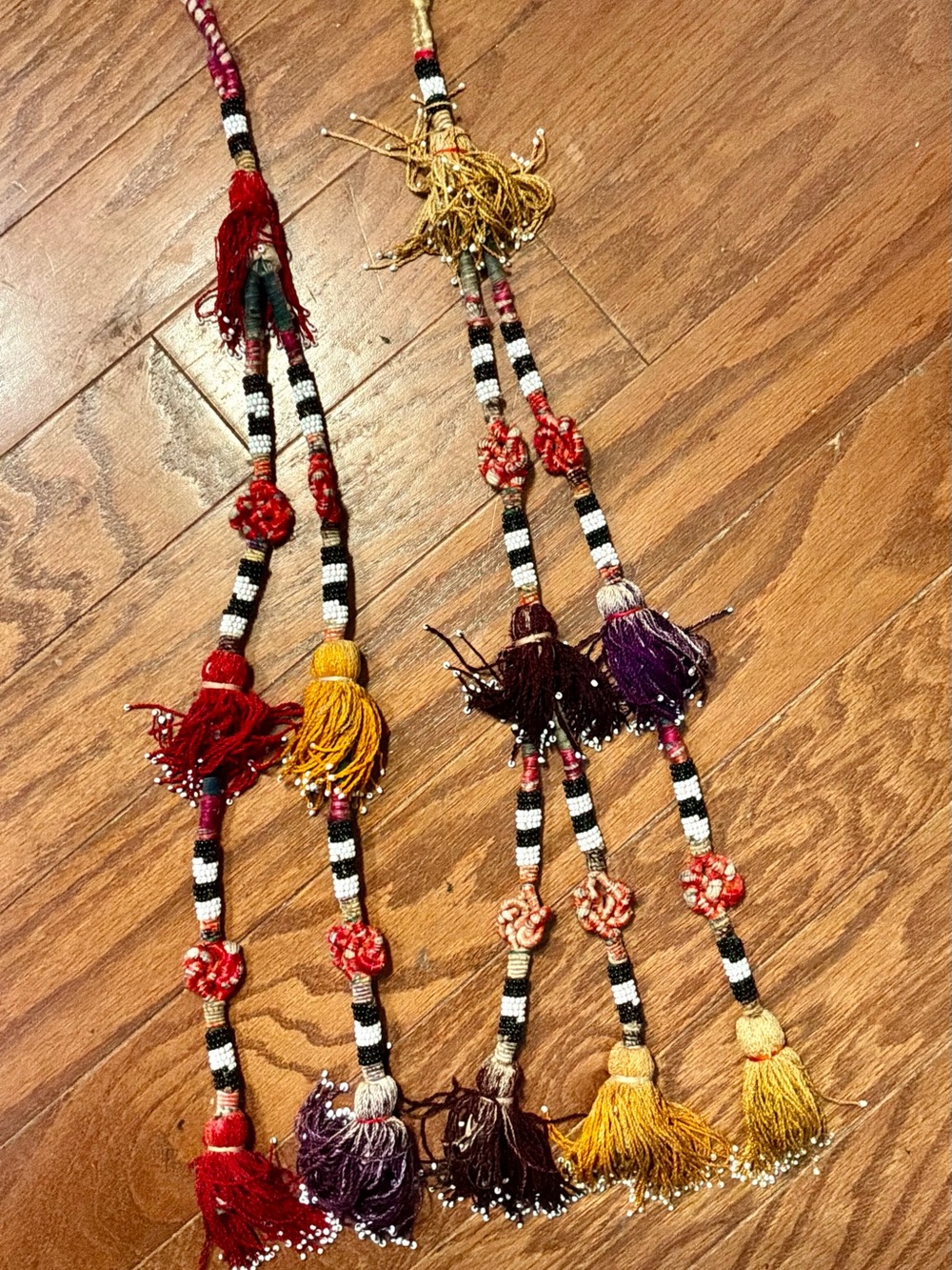 2 Vintgae Uzbek tassles